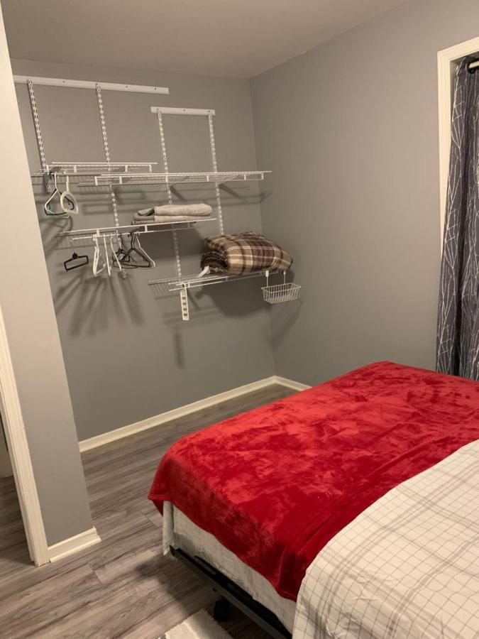 Ottawa Airport Guesthouse Екстер'єр фото