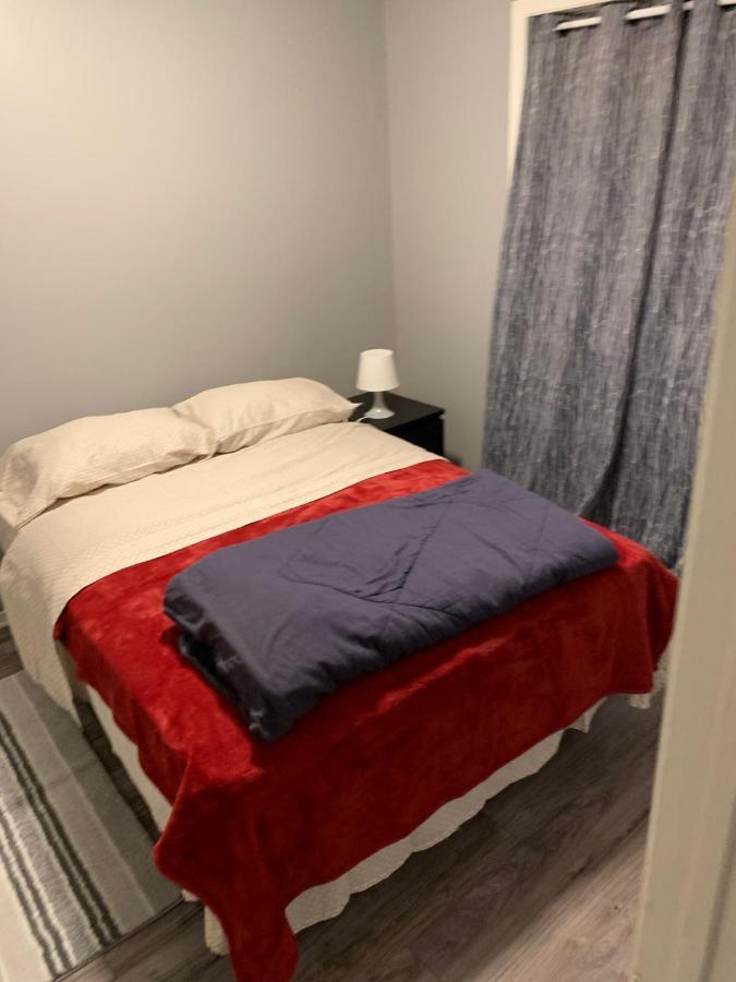 Ottawa Airport Guesthouse Екстер'єр фото