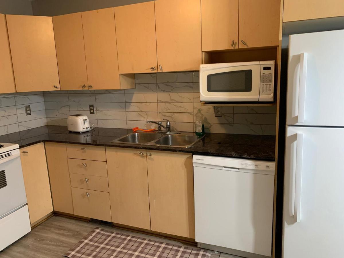 Ottawa Airport Guesthouse Екстер'єр фото